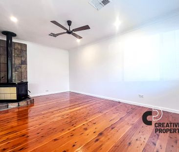 Three Bedroom Home in Ideal Location - Photo 4