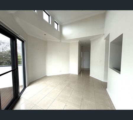2/20 Munday Street, Torquay, Vic 3228 - Photo 2
