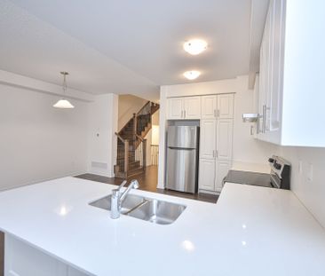 For Lease - 323 Thimbleweed Court, Milton, Ontario - Photo 1