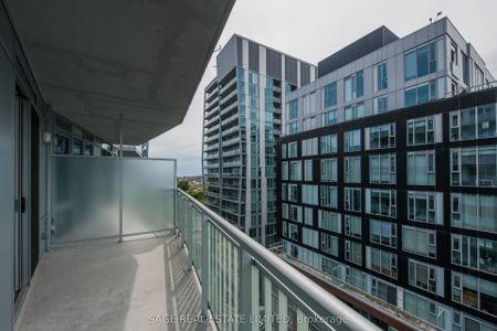 Riverside Square Lofts 15-45 , #1105 - Photo 4