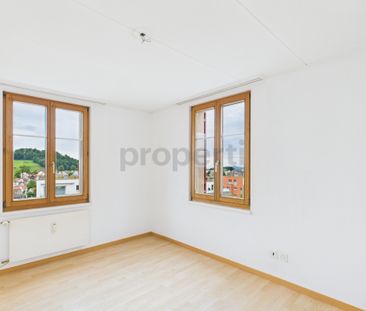 Traumhafte 4-Zimmer-Wohnung in Herisau mit grosser Terrasse - Photo 5