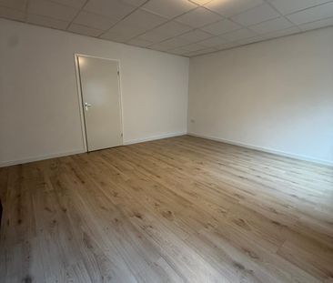 Te huur: Appartement Burg. Lemmensstraat in Geleen - Photo 2