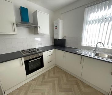 2 bedroom flat to rent - Photo 6