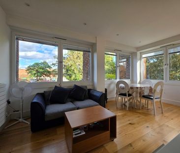 1 Bed Flat, Riverdale House, SE13 - Photo 1