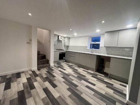 2 bedroom house to rent - Photo 2