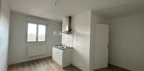 Location Appartement 1 pièce 17m² LE GRAND QUEVILLY 76120 - Photo 2