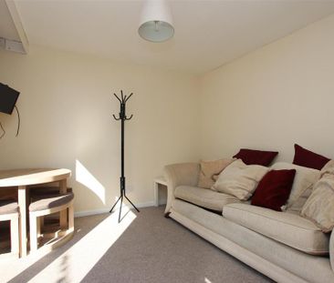 4 bedroom house to rent - Photo 1