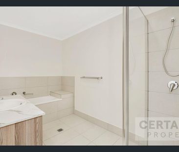 Comfortable 3-Bedroom Home in Quiet Burnside - Photo 1