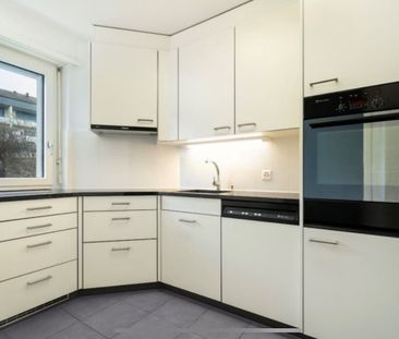 Rent a 3 ½ rooms apartment in Zumikon - Photo 3