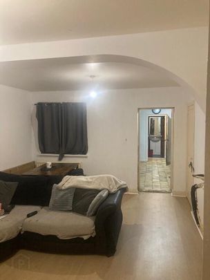 15 Gardenmore Place, Larne, BT40 1SE - Photo 1