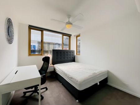 King St Residences B(GREEN), Brisbane - Photo 2