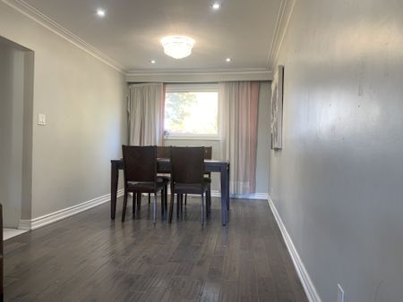 For Lease - 26 Arrowflight Drive, Markham, Ontario - Photo 2