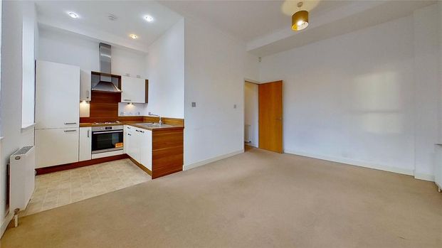 1 bedroom flat to rent - Photo 1