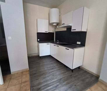 Location Appartement 1 pièce 28m² - Photo 2