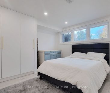 Detached Home For Lease | N8129008 - Photo 6