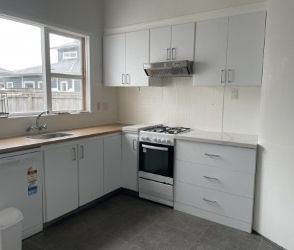 Central Hutt Living - Photo 3