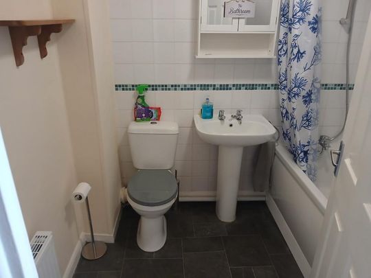 1 bedroom flat to rent - Photo 1