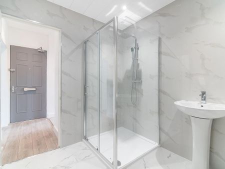 2 bedroom apartment to rent - Photo 5