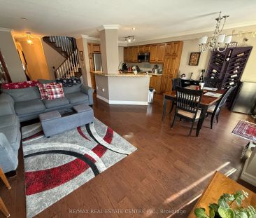 130 Robert Street #10 - Photo 6