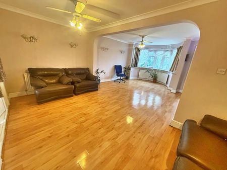 3 bedroom terraced house to rent - Photo 2
