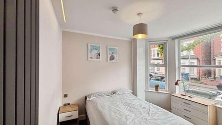 Roseberry Avenue, NG2 - Photo 5