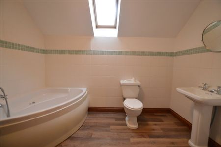 4 Bed Detached house To Rent - Photo 5