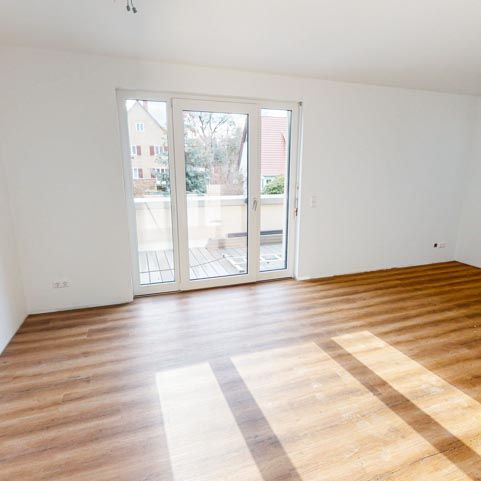 Die 1. Kaltmiete geschenkt! Komfortable Wohnung mit Balkon und EBK! - Photo 1