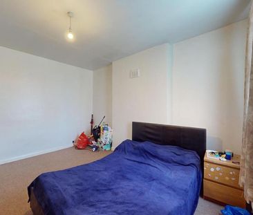 2 bedroom ground floor flat to rent - Photo 6