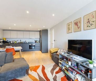 Tottenham Lane, Crouch End, London, N8 flat to rent - Photo 1