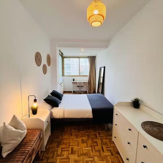 Avenida de Badajoz, Madrid, Community of Madrid 28027 - Photo 1