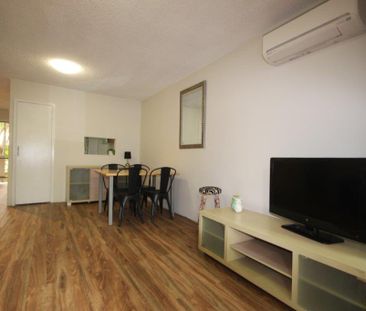 4/27 The Esplanade, St Lucia QLD 4067 - Apartment For Rent | Domain - Photo 2
