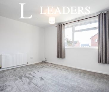 3 bedroom house to rent St. Chads Road, Bishops Tachbrook, CV33 - Photo 2