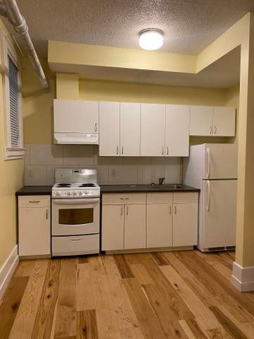 Charming One-Bedroom in Heritage Building – Available October 1, 2025 - Photo 4