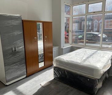 Room in a Shared House, Edwards Road, B24 - Photo 4