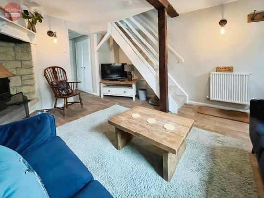 2 bedroom cottage to rent - Photo 1