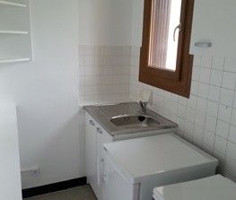 Location Appartement 1 pièce 23m² CHAMBERY 73000 - Photo 1