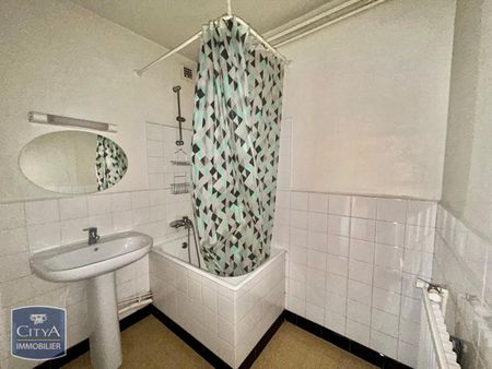 Location Appartement 2 pièces 50m² ST ETIENNE 42000 - Photo 5