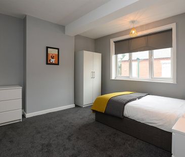 5 Bed Semi-Detached House, City Road, NG7 - Photo 5