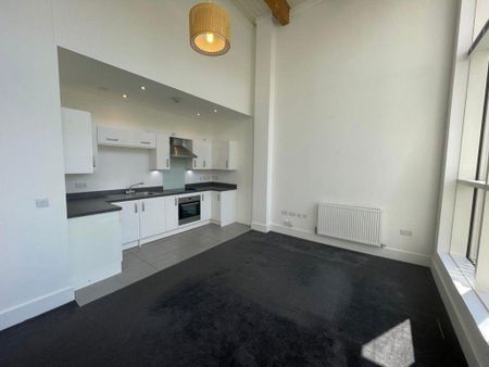 2 bedroom flat to rent - Photo 3