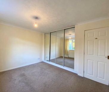 2 bedroom Bungalow To Let - Photo 5