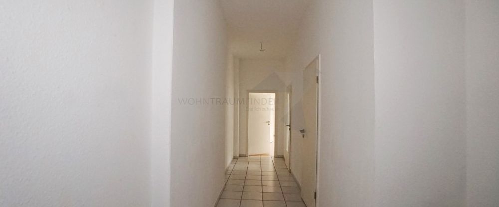 Gemütliche 2-Raum-Wohnung mit Einbauküche im Herzen von Zwickau - Photo 1