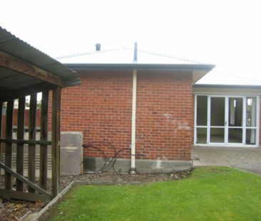 House on Harper - Photo 5