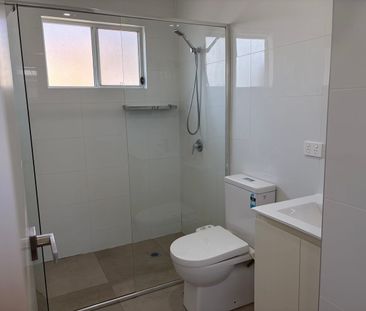 Quiet & Convenient Location - Photo 4