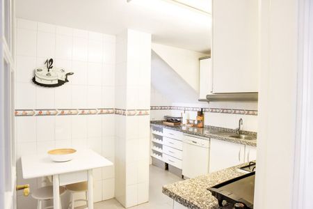 Penthouse in Guadalmina Baja - Photo 5