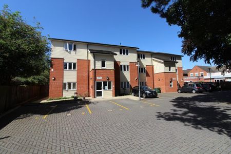 Studio to rent - Photo 5