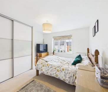 2 bedroom coach house to rent - Photo 5