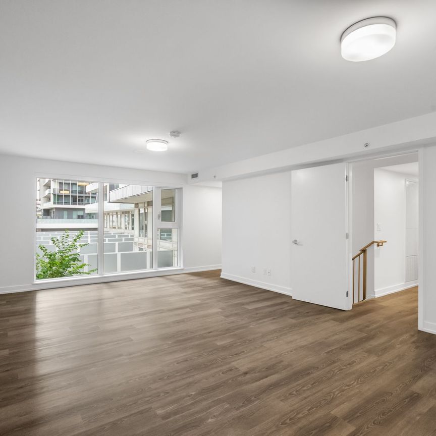 For Lease - 11 Ordnance Street Unit# 319, Toronto, Ontario - Photo 1