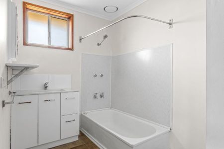 Comfortable & Practical Living with Ample Parking - Photo 5