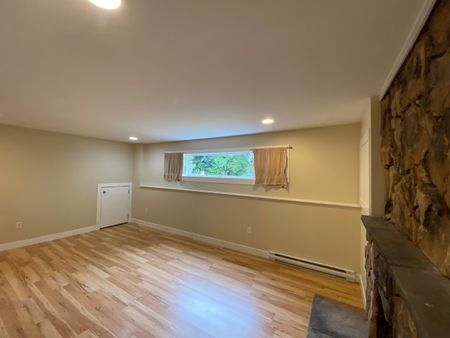 100 Eagle Crescent – Lower - Photo 5