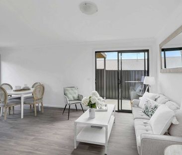 Stunning townhouse - Only 2.7km from Lithgow Town Centre !!! - Photo 2
